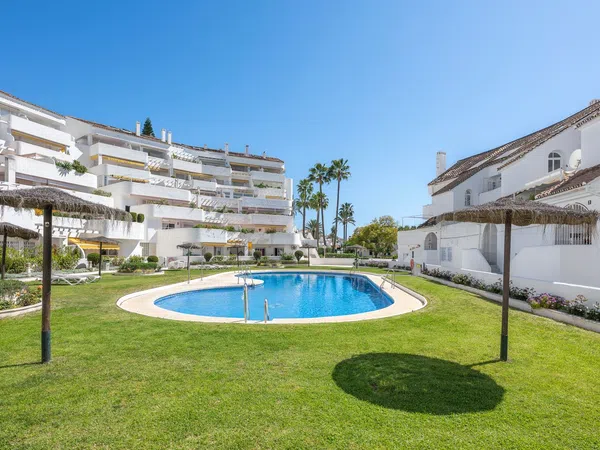 Piso en Calle de las Adelfas, 3, Nueva Andalucía - Foto 17