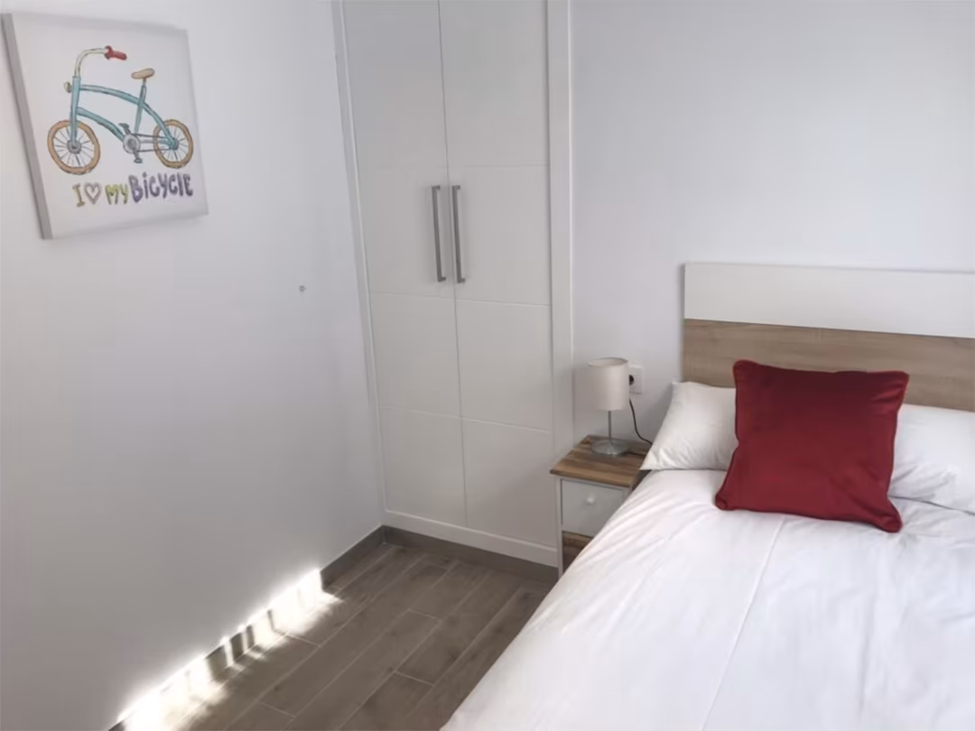 Apartamento en  Calle Abogado Enríquez Barrios 8 - Foto 9