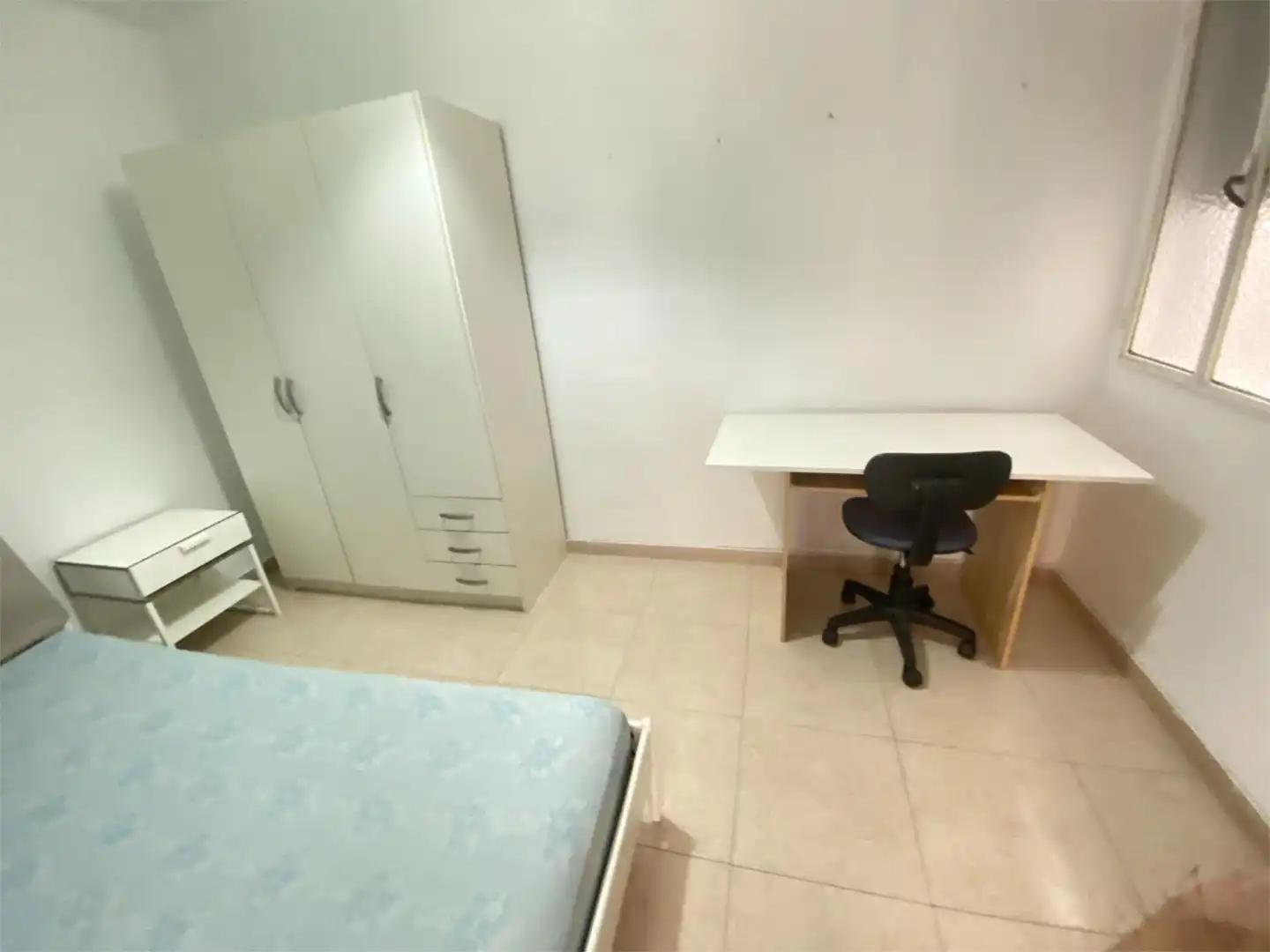 Piso en  Calle Padre Méndez Casariego 24 - Foto 3