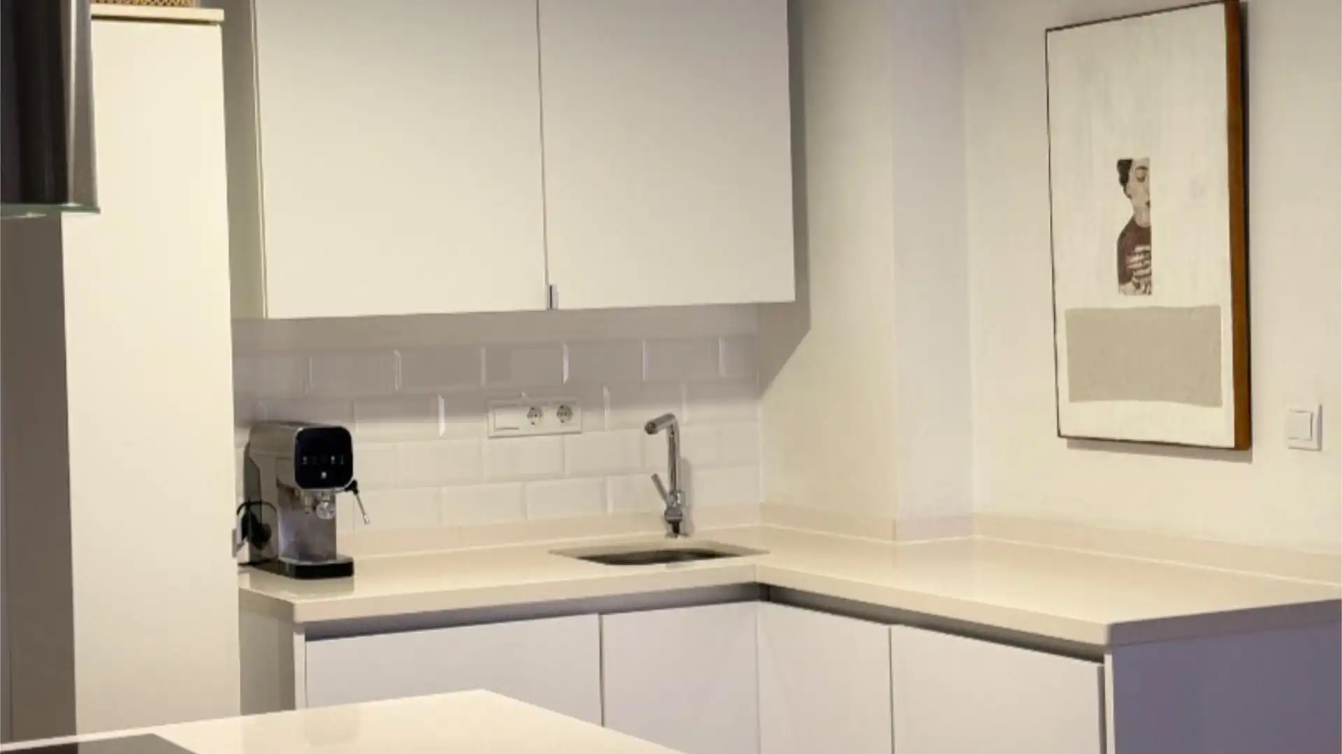 Piso en  Calle Salvador Dalí 10 - Foto 9