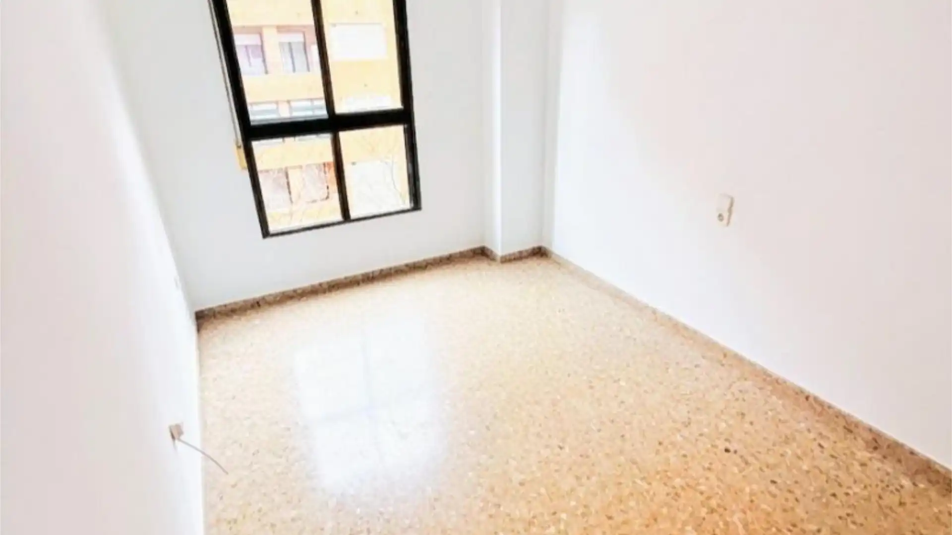 Piso en  Carrer de la Casa de la Misericòrdia 14 - Foto 24