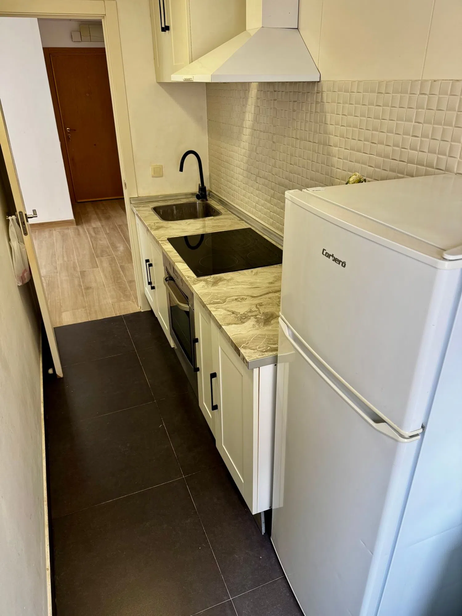 Piso en calle del Duc de Mandas, 8 - Foto 9