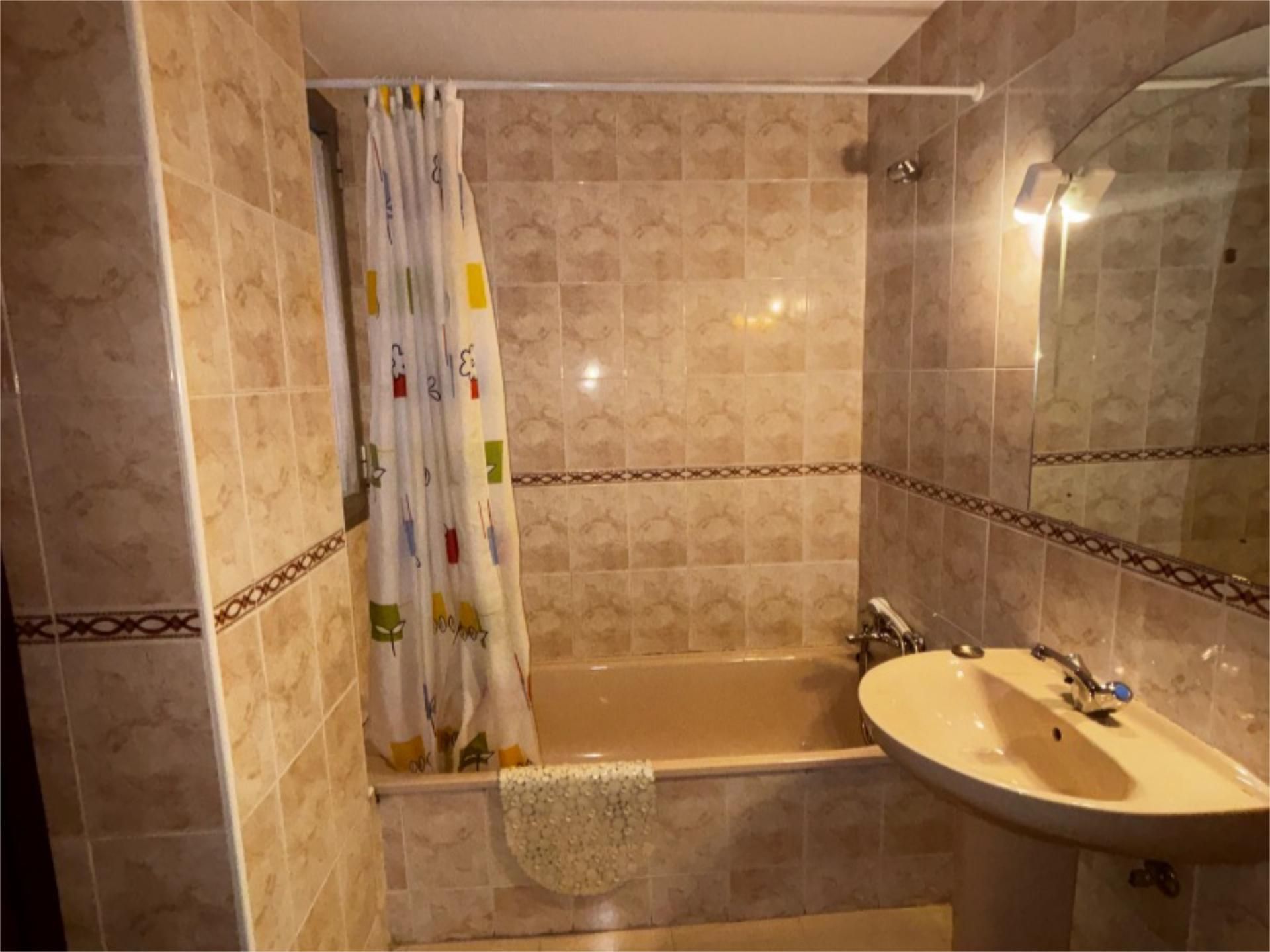 Piso en  Calle Padre Claret 13 - Foto 12