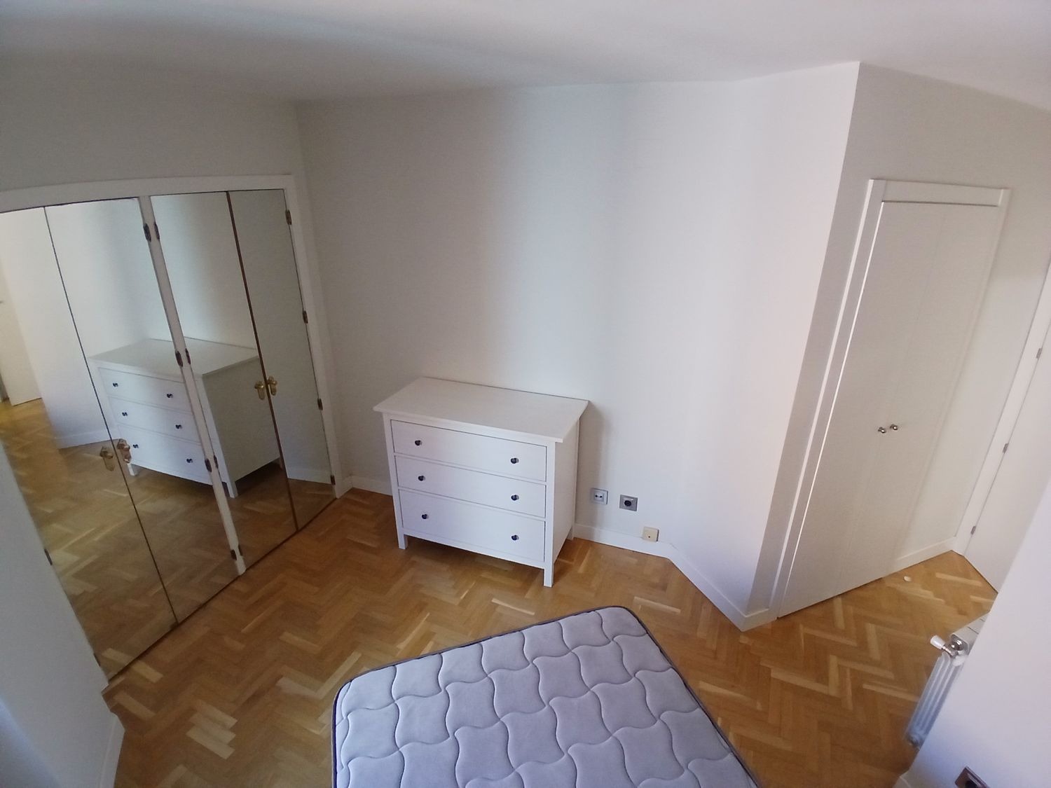 Piso en Via de las Dos Castillas, 9, Zona Avenida Europa - Foto 13