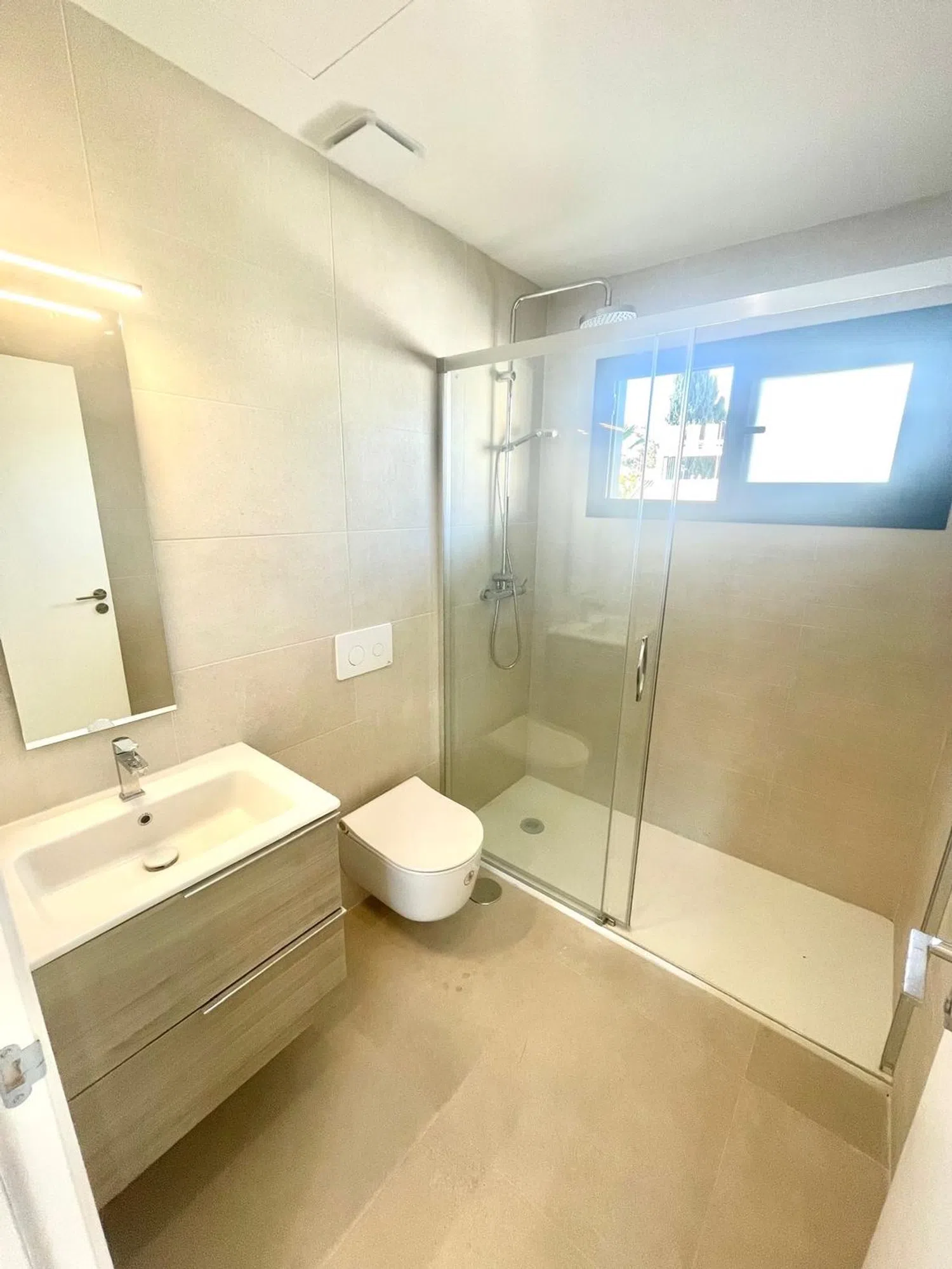 Piso en calle Eugenio Sellés, 25 - Foto 1