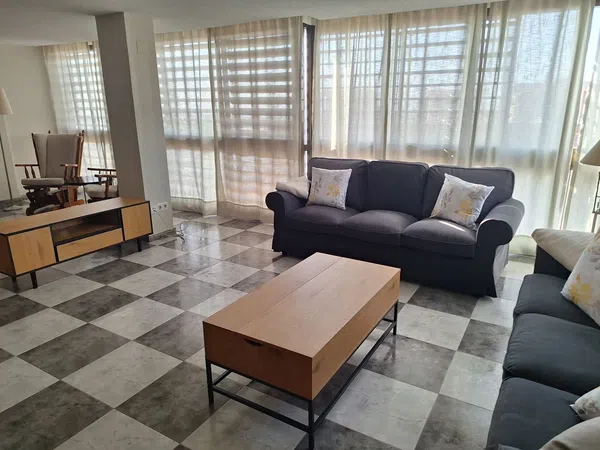 Piso en avenida Eusebi Sempere, 2