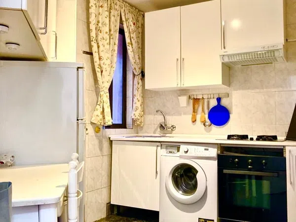 Piso en calle de Cartagena, 80