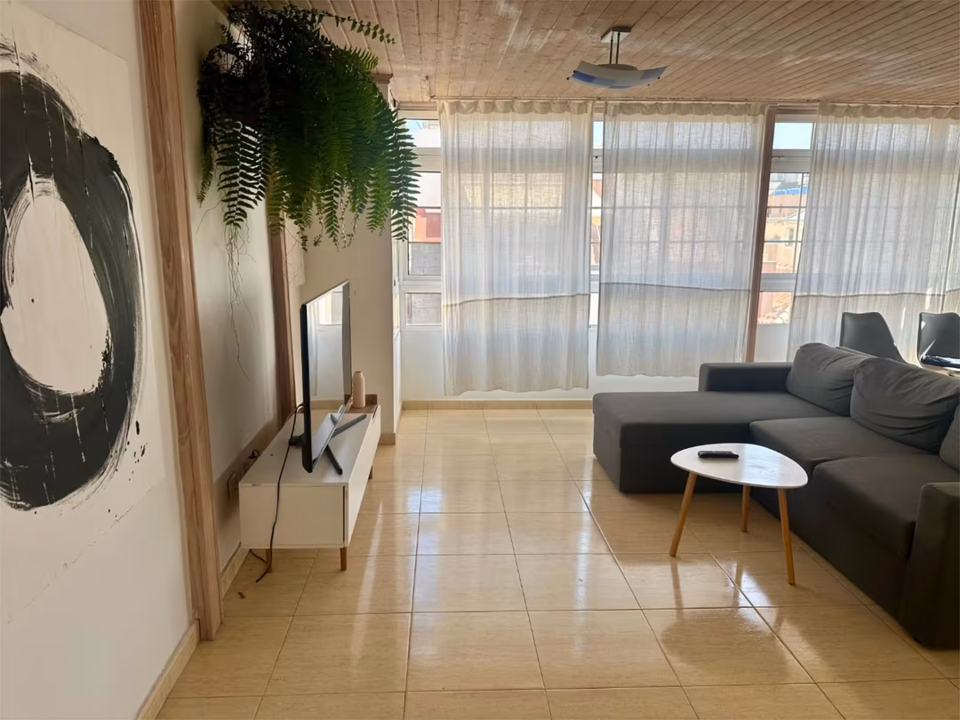 Piso en  Calle Luján Pérez 19 - Foto 4