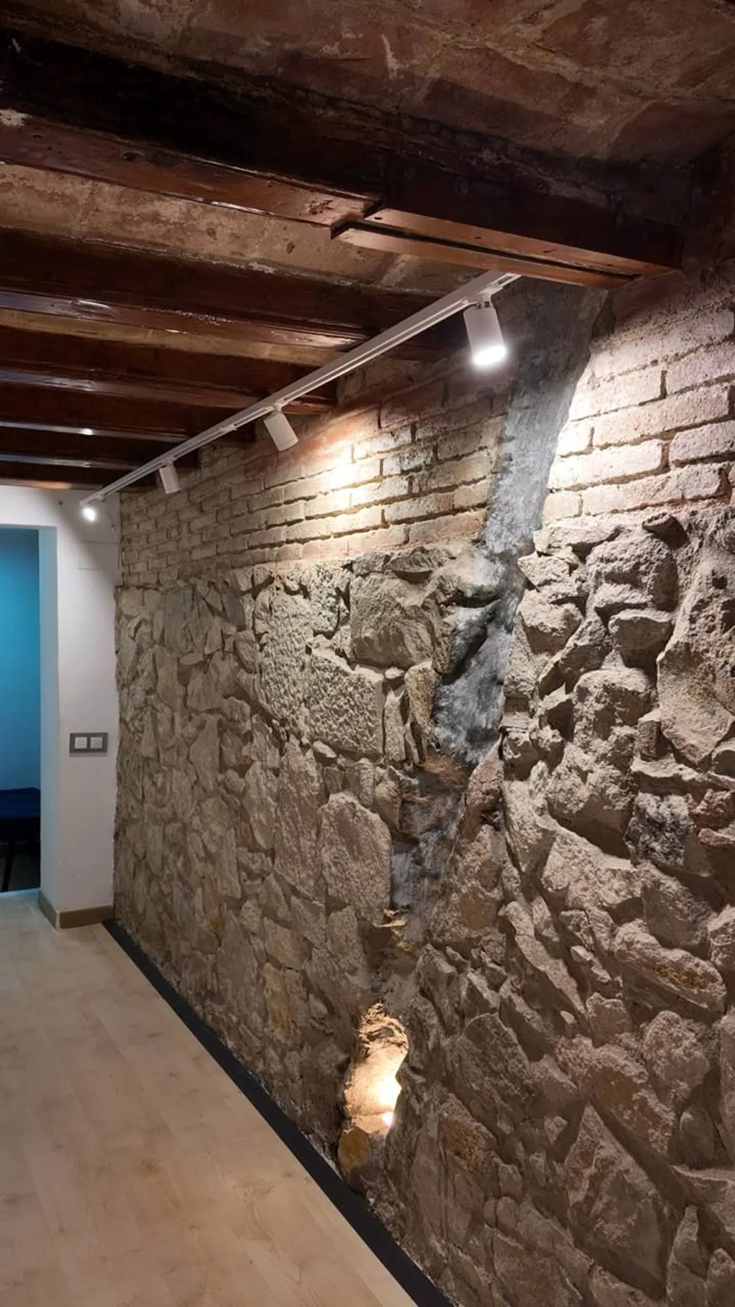 Estudio en calle del Consell de Cent, 270 - Foto 15