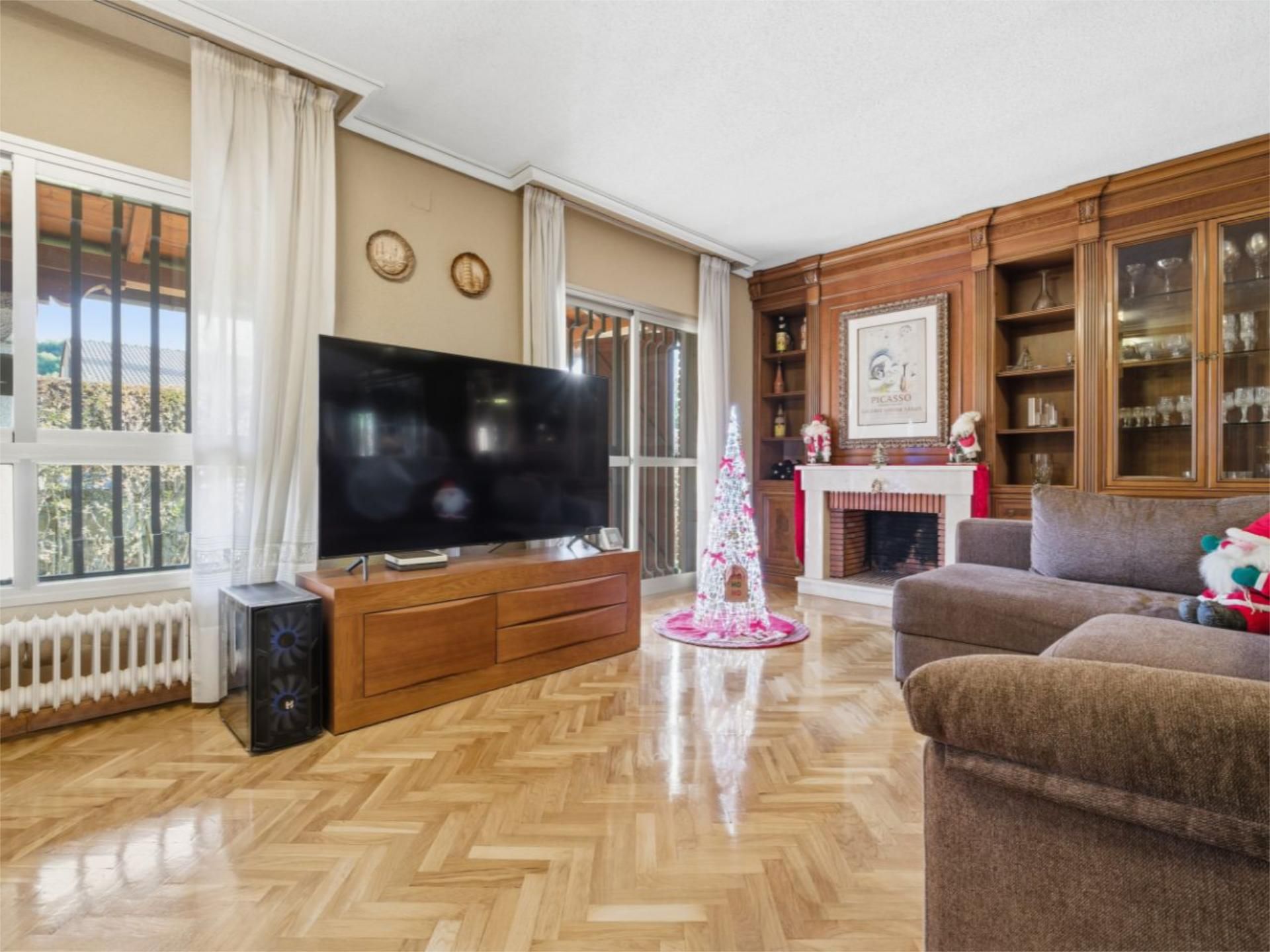 Chalet en  Calle Granado 23 - Foto 4