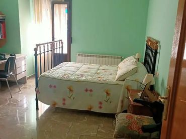 Casa adosada en  Travesia Reina Sofia Baja 6 - Foto 17