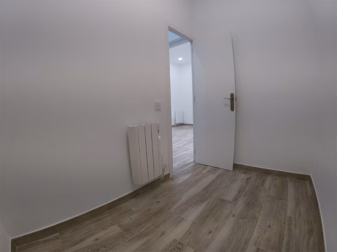 Piso en  Carrer d'Àvila 34 - Foto 6