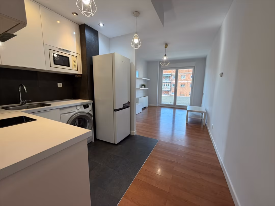 Piso en  Calle de Mauricio Legendre 14D