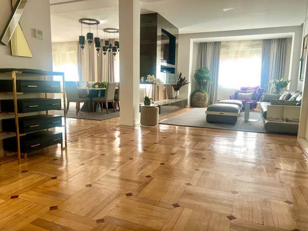 Piso en calle de Ibiza, 33