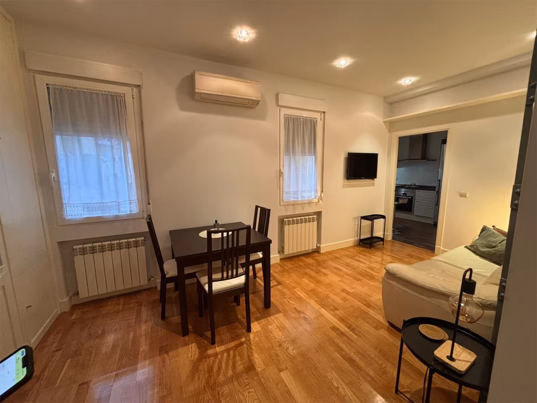 Piso en  Calle de Narváez 62