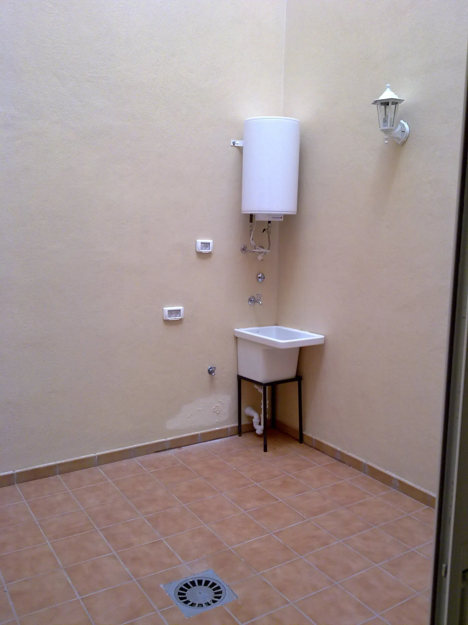 Chalet adosado en calle Avellano, 28 - Foto 4