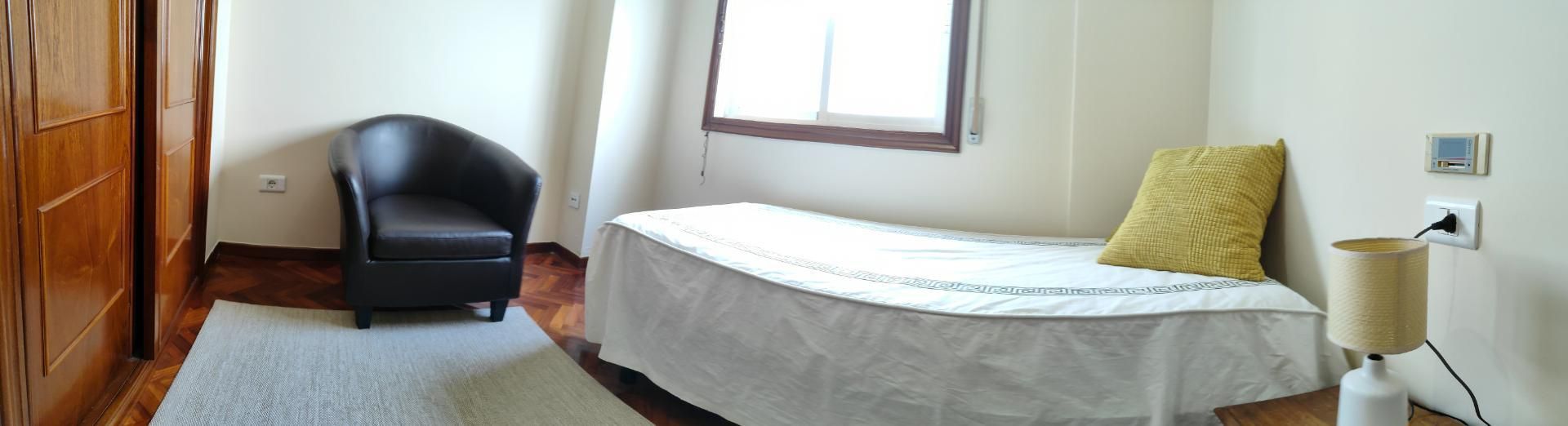 Piso en  Rúa de Romil 4 - Foto 10