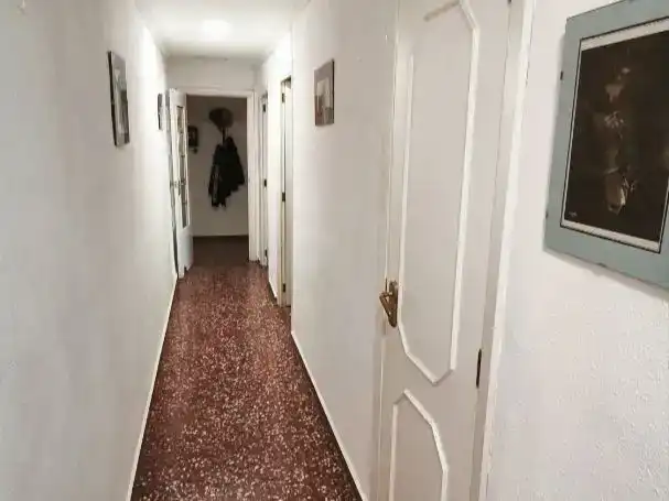 Piso en  Carrer Mare de Déu de Lourdes 63 - Foto 5