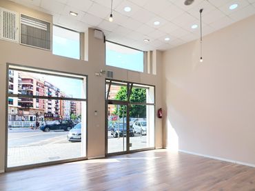 Local comercial en  Carrer del Doctor Nicasi Benlloch 18 - Foto 11