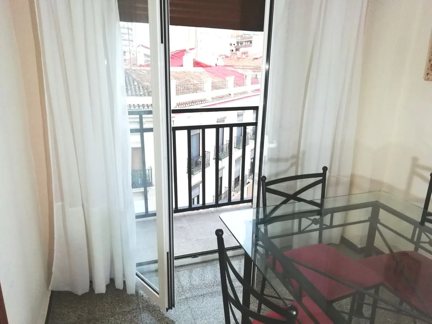 Piso en Barrio La Roqueta - Foto 3