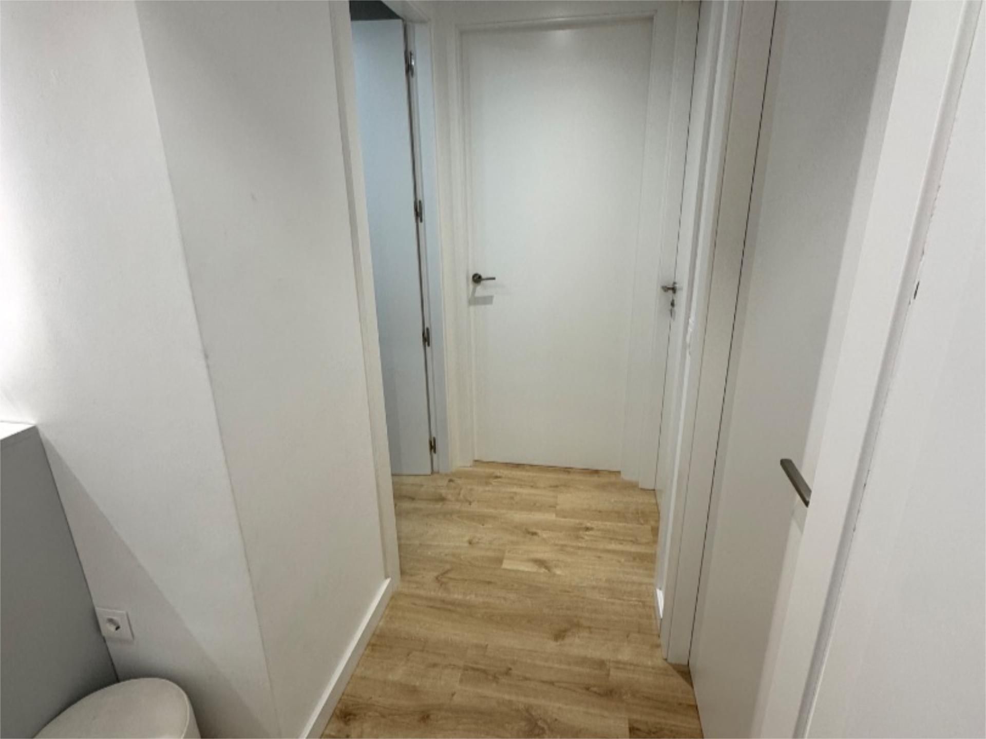 Piso en  Carrer Periodista Asuncion Valdes 13 - Foto 17