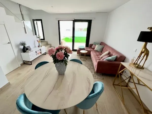 Chalet adosado en Avenida Costa Brava, 31, Balcón de Finestrat-Terra Marina, Balcón de Finestrat-Terra Marina - Foto 2