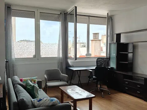Ático en calle Luis Morote, 28