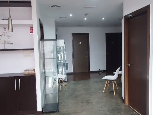 Local comercial en  Avinguda d'Europa 217 - Foto 2