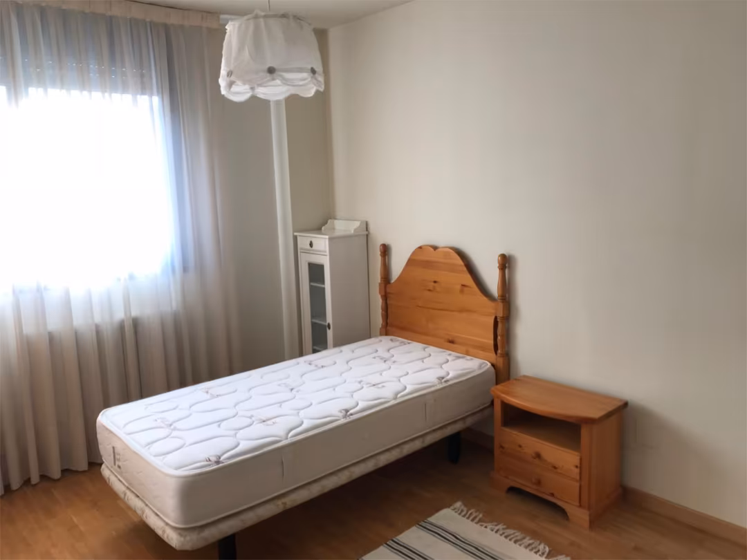 Piso en  Paseo Emilia Pardo Bazán 8 - Foto 11