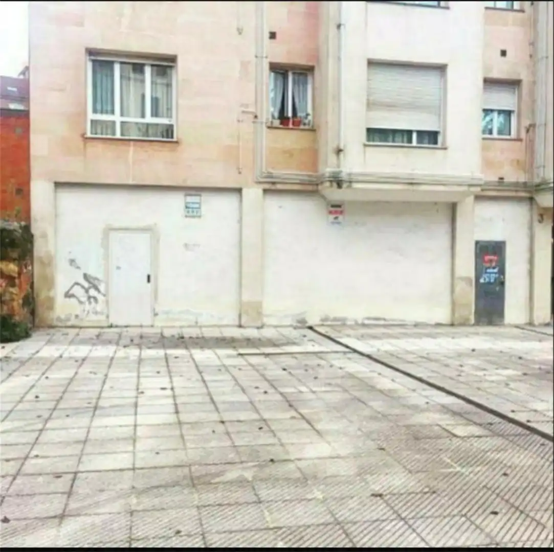 Local comercial en  Plaza La Noceda - Foto 5