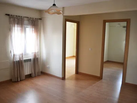 Piso en calle de Melchor Fernández Almagro, 76