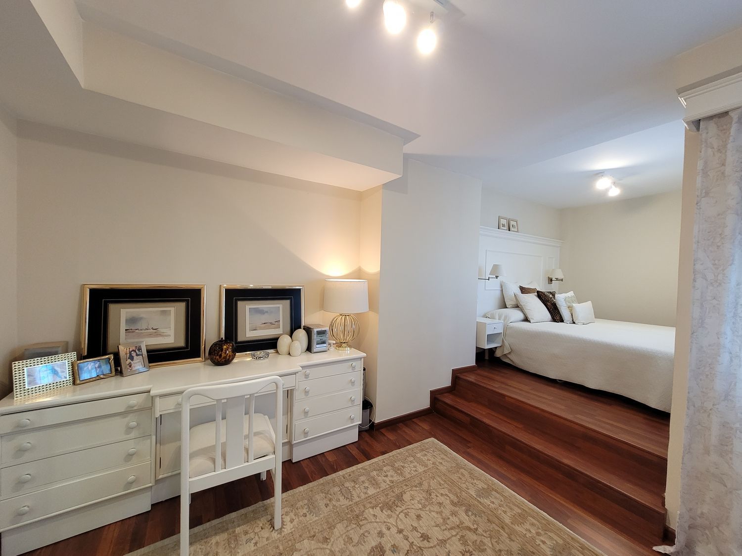 Piso en calle de Sant Vicent Màrtir, 222 - Foto 5