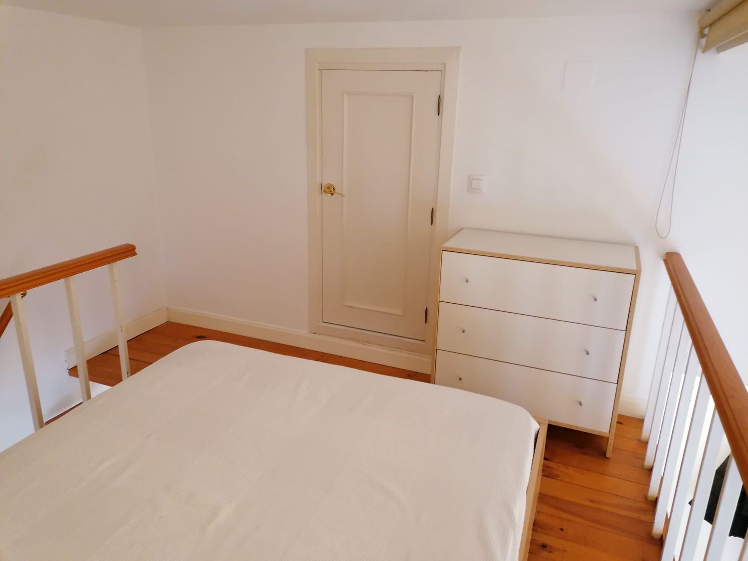 Piso en calle de María de Guzmán, 29 - Foto 5