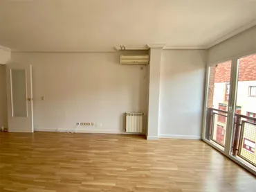 Piso en  Calle Rosalía de Castro 21 - Foto 5