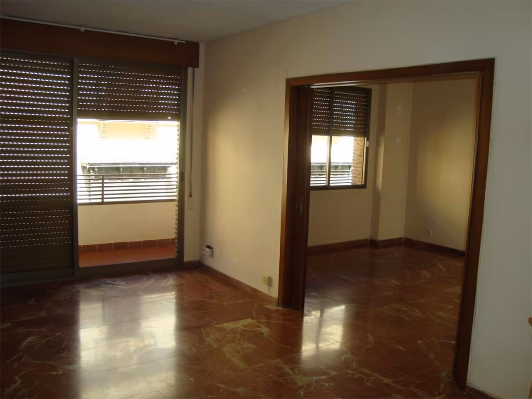 Piso en  Calle Teniente Braulio Laportilla 7 - Foto 3