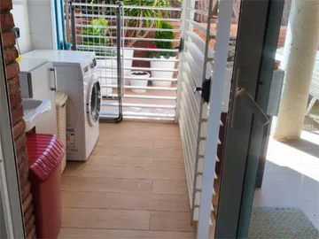 Piso en  Carrer de Domènec Oristrell 48 - Foto 9