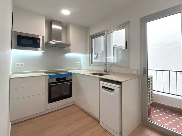 Piso en calle de Ciril Amorós, 3 - Foto 3