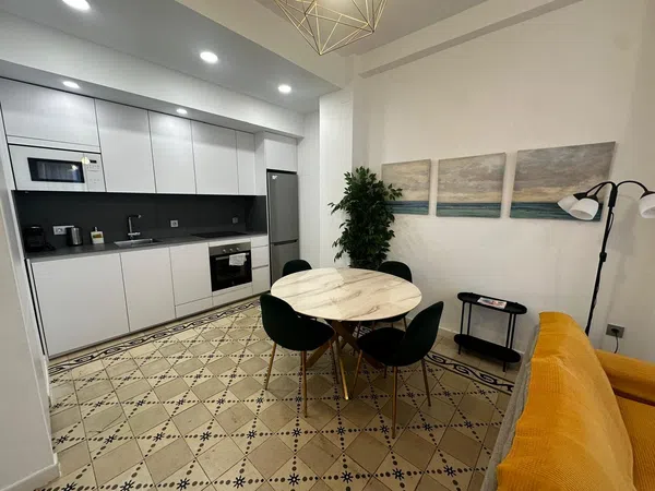 Piso en Paseo Reding - Foto 7