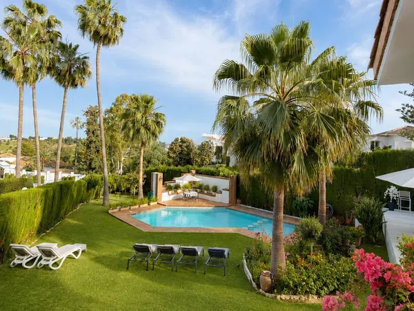 Casa o chalet independiente en Carretera de Benahavis, 328, El Paraíso, El Paraíso - Foto 1