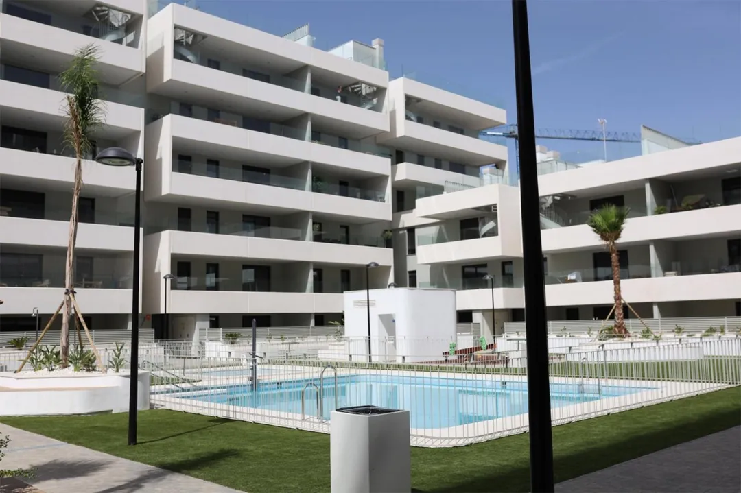 Piso en  Avenida de Palmas Altas 2 - Foto 2