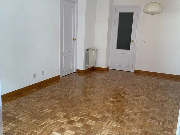 Piso en calle de José Sánchez Pescador, 12