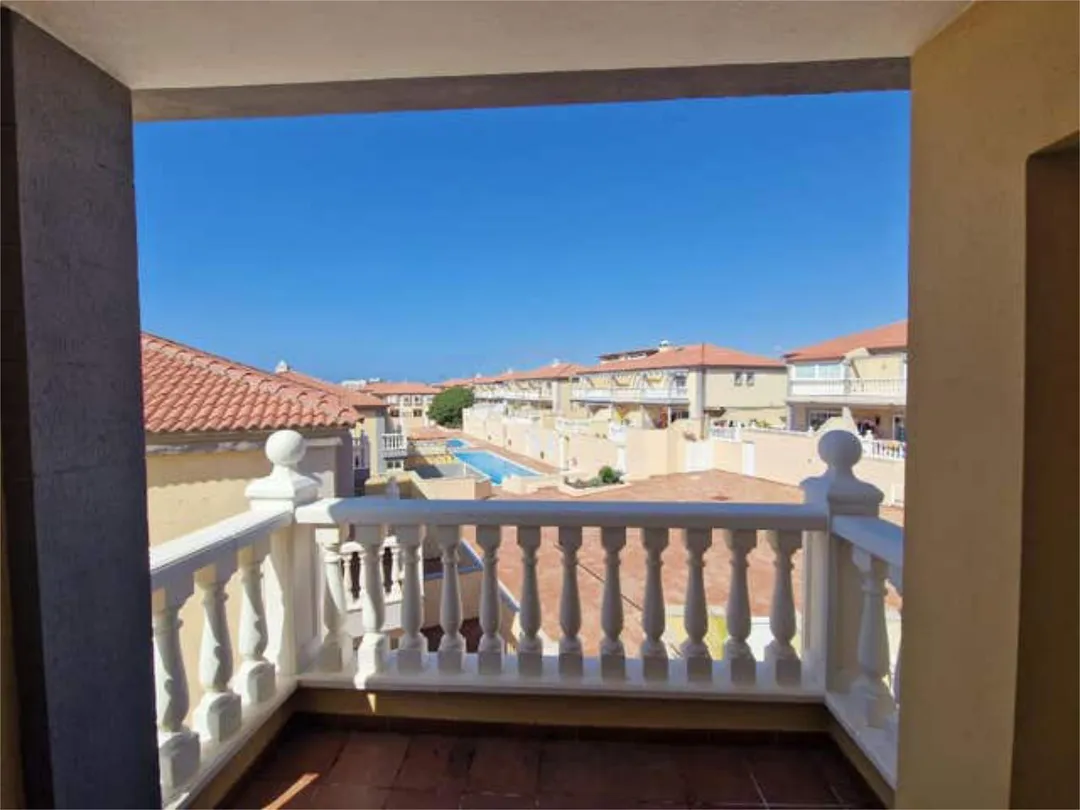 Casa adosada en el medano - Foto 1