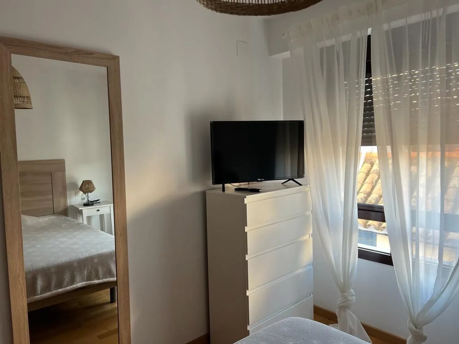 Estudio en plaza de Santa Marina, 1 - Foto 2