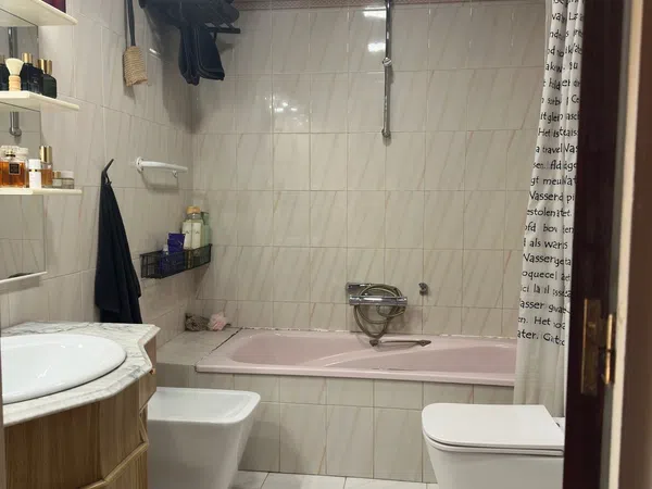 Chalet adosado en calle d'Enric Granados, 126 - Foto 9