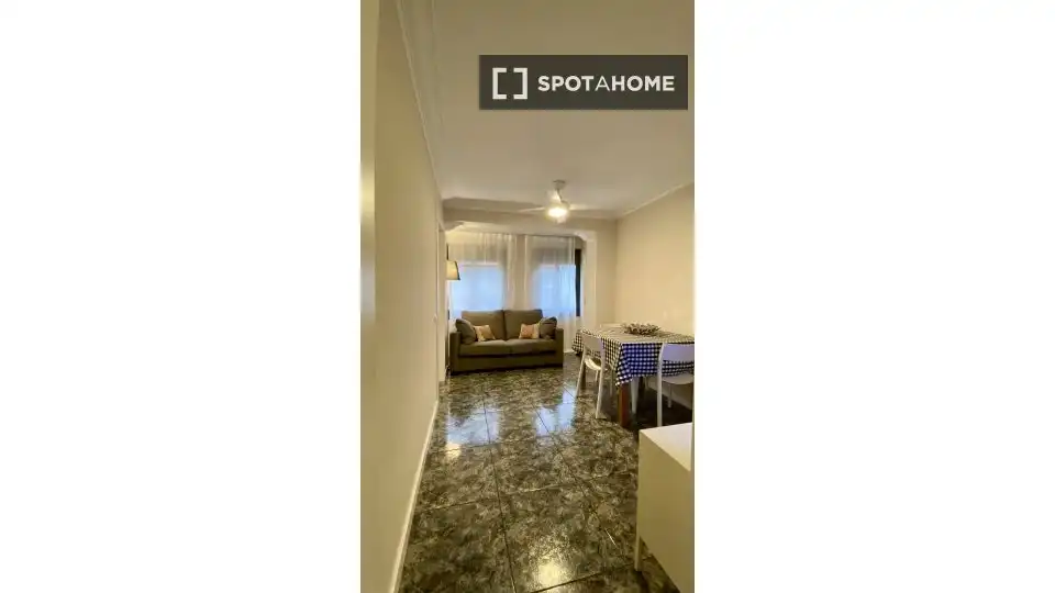 Piso en L'Hospitalet de Llobregat - Foto 5