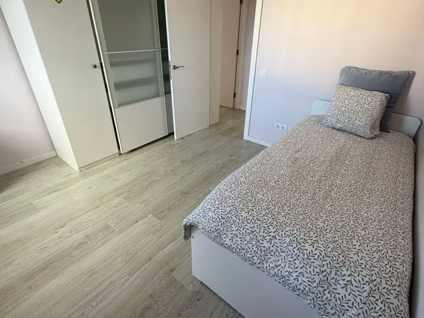 Piso en Plaza Eugenio IV, 5, Schamann - Rehoyas - Foto 10