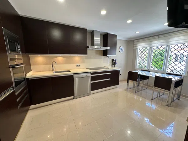 Chalet adosado en Calle Infanta Cristina, 5 - Foto 6
