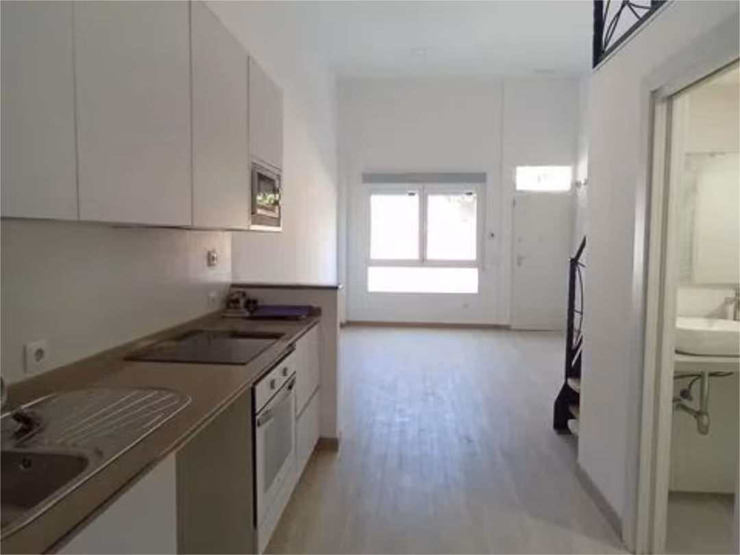 Piso en  Calle del General Aranaz 13 - Foto 5