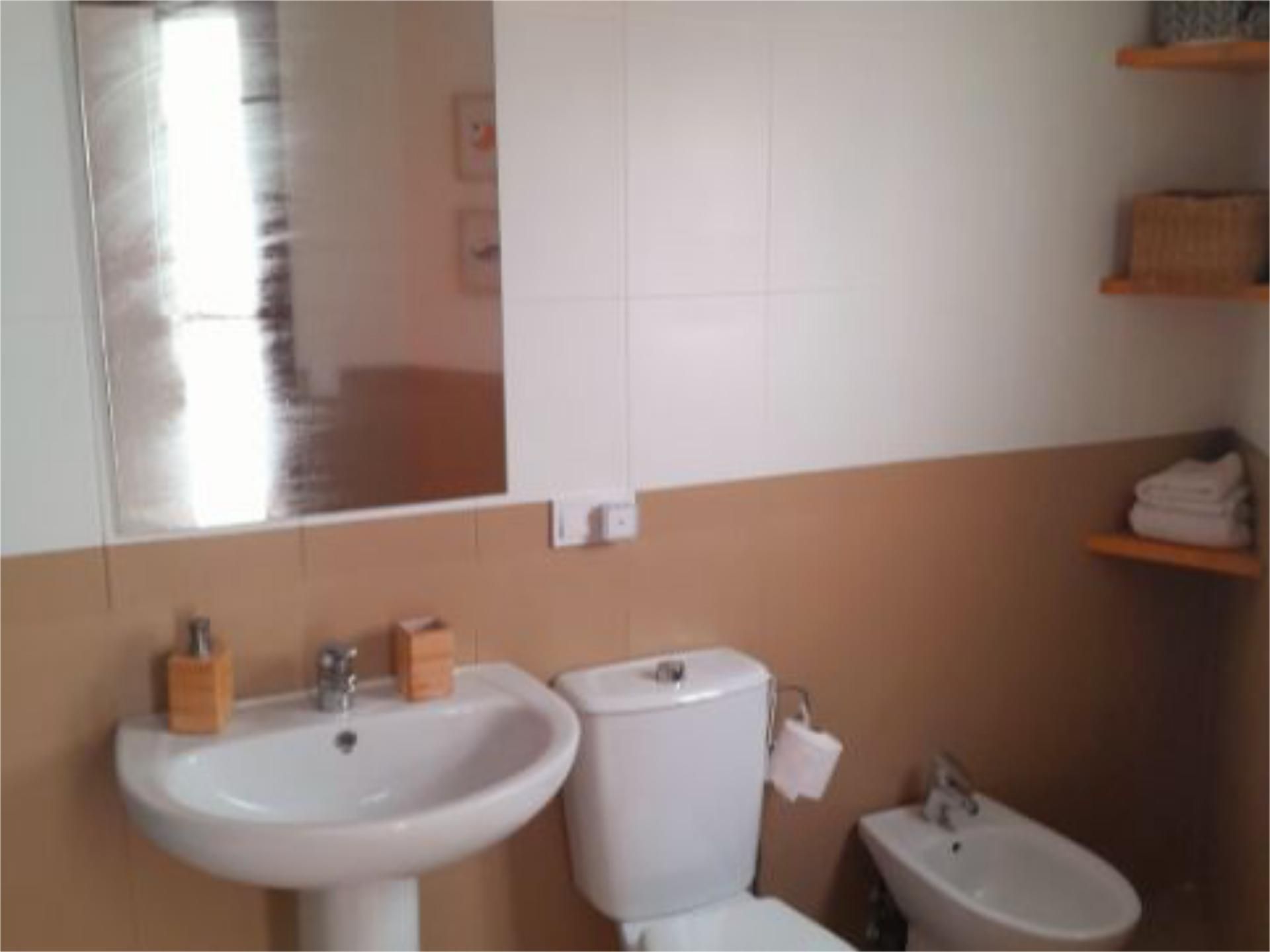 Casa adosada en  Calle Azucarera 35 - Foto 7