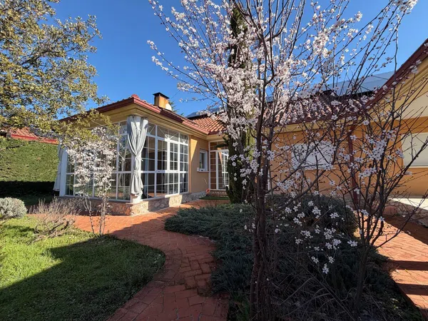 Casa o chalet independiente en Calle Begonias, 1 - Foto 39